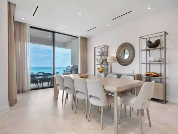 Luxury Beachfront Retreat in Nassau - Exclusive Vacation Rental